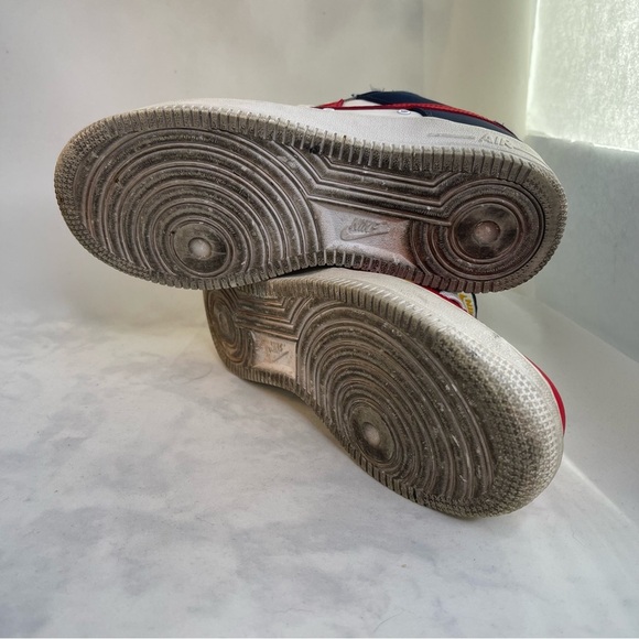 Nike Air Force 1 low red, white, and Blue Sneakers Big boy Size 4Y - Picture 7 of 9